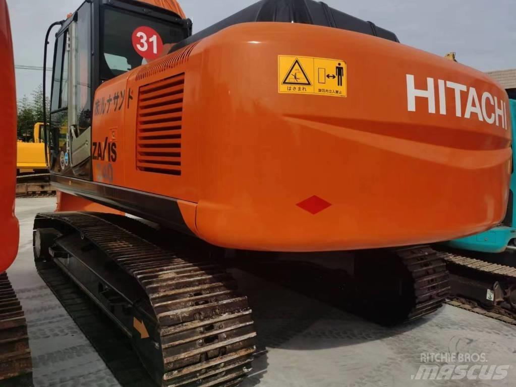 Hitachi ZX 240 Roomikekskavaatorid