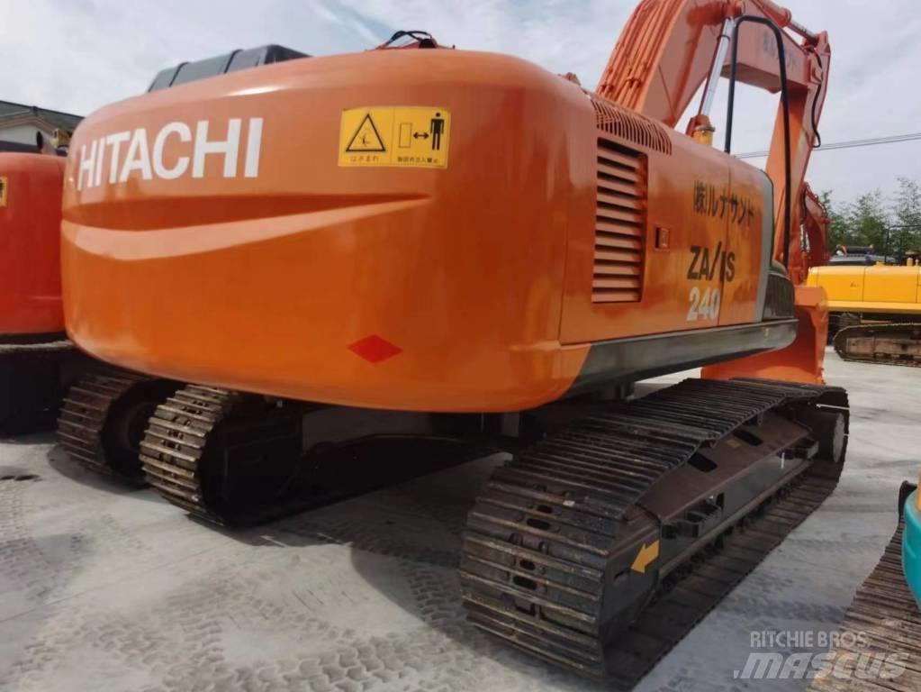 Hitachi ZX 240 Roomikekskavaatorid