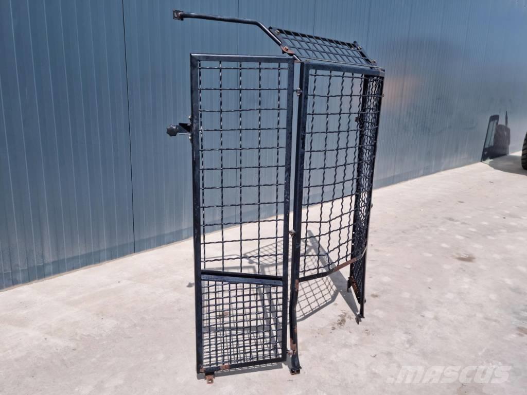 CAT 938K / 938M Kabiinid