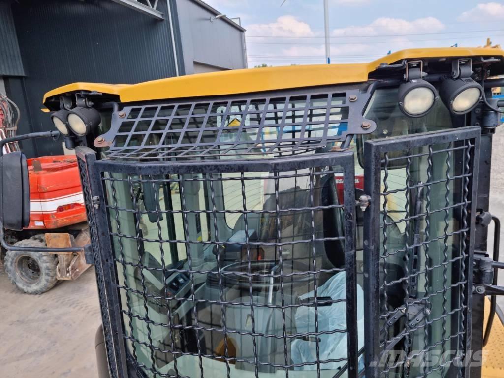 CAT 938K / 938M Kabiinid