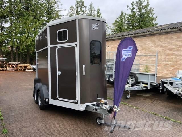 Ifor Williams HB 506 Loomaveo poolhaagised