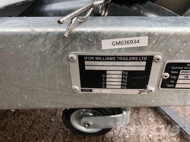 Ifor Williams HB 506 Loomaveo poolhaagised