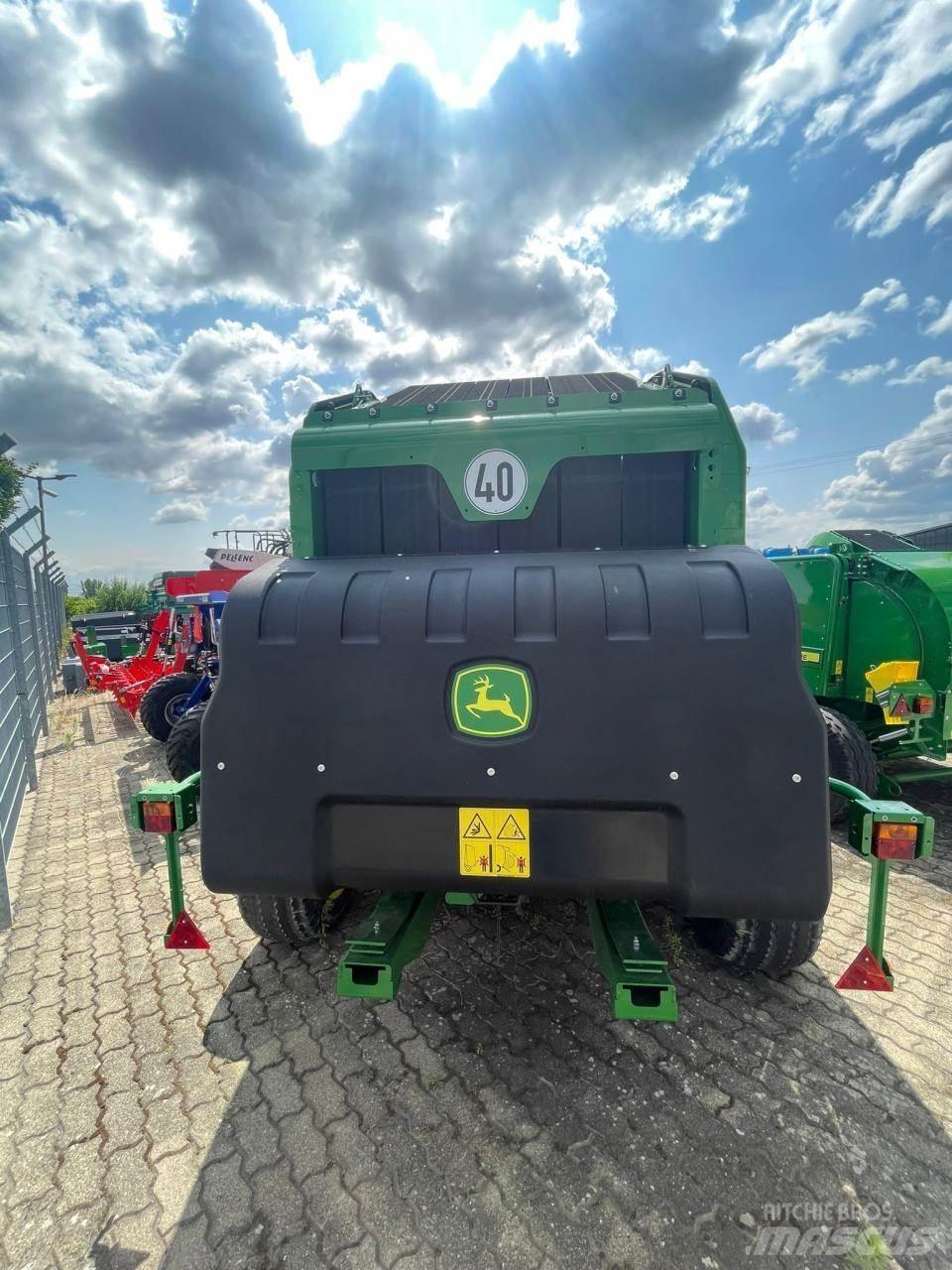 John Deere V451G Ruloonpressid