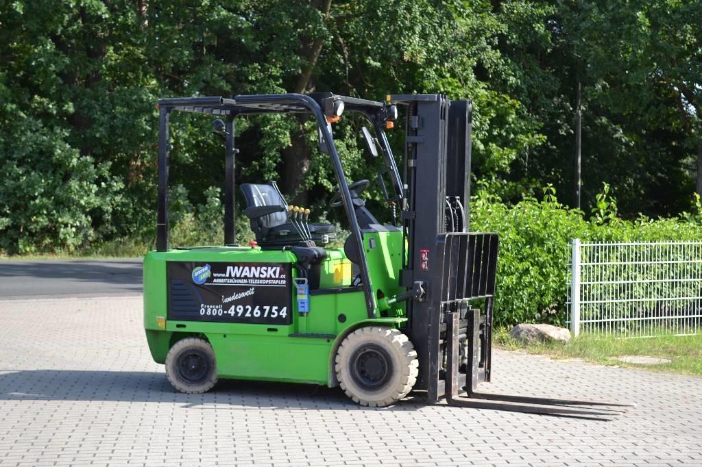 Hyundai 32 B-7 Elektritõstukid
