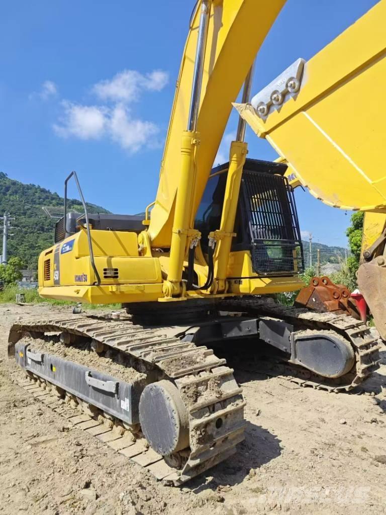 Komatsu PC 450-8 Roomikekskavaatorid