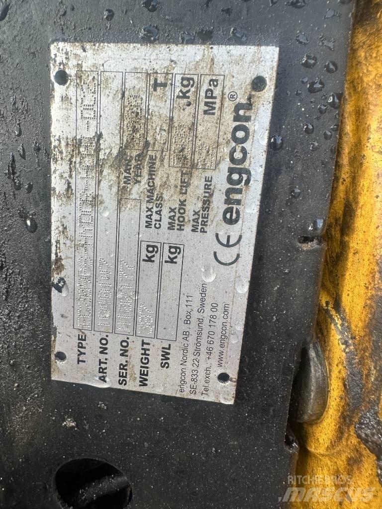 Hitachi ZX 85 USB-6 Väikeekskavaatorid 7t-12t