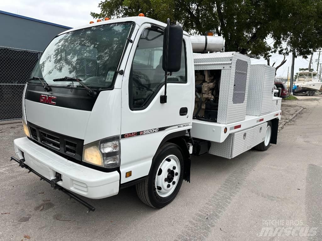 GMC W 5500 HD Vaakumautod
