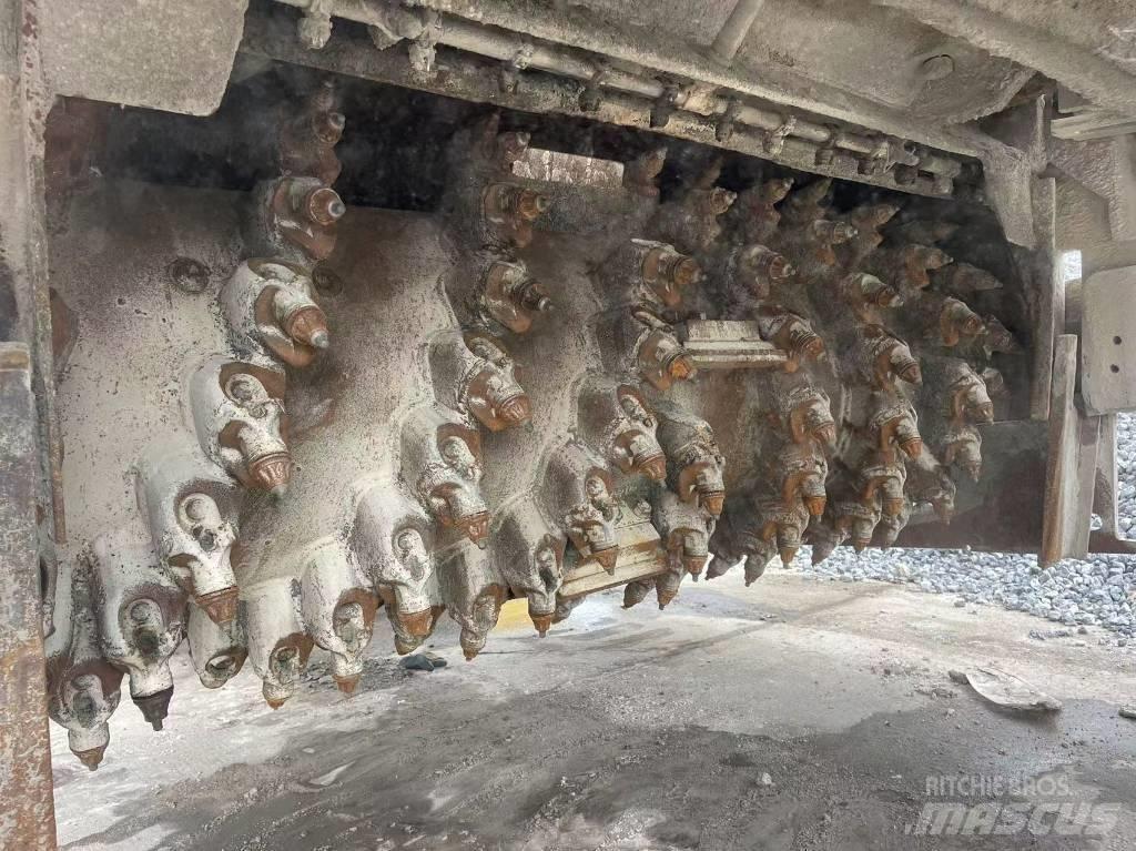 Wirtgen W2000 Asfaldi külmfreesimise masinad