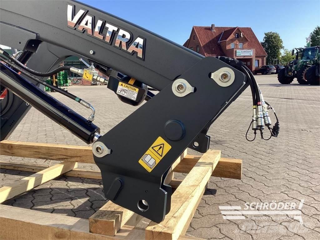 Valtra X36 DM Frontaallaadurid ja ekskavaatorid