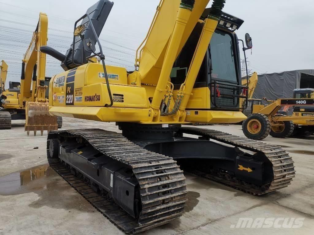 Komatsu pc220-8 Roomikekskavaatorid