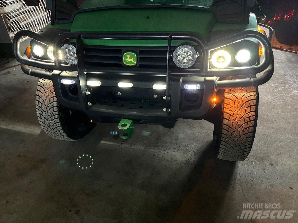 John Deere 855 D UTV-d