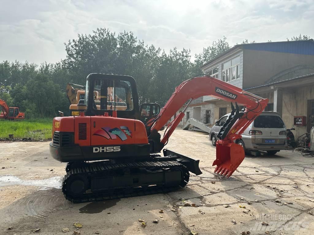 Doosan DH 55 Miniekskavaatorid < 7 t
