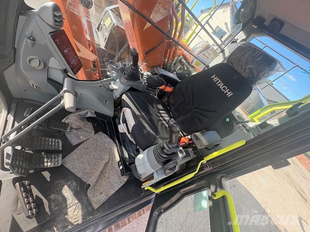 Hitachi ZX 210 LC-7 Roomikekskavaatorid