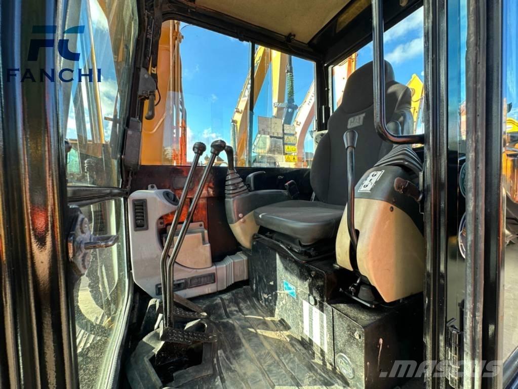 CAT 305.5 E 2 Roomikekskavaatorid