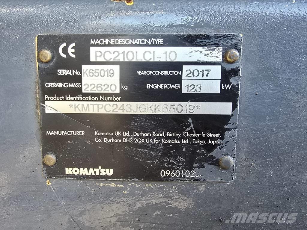 Komatsu PC210LC-10 Roomikekskavaatorid