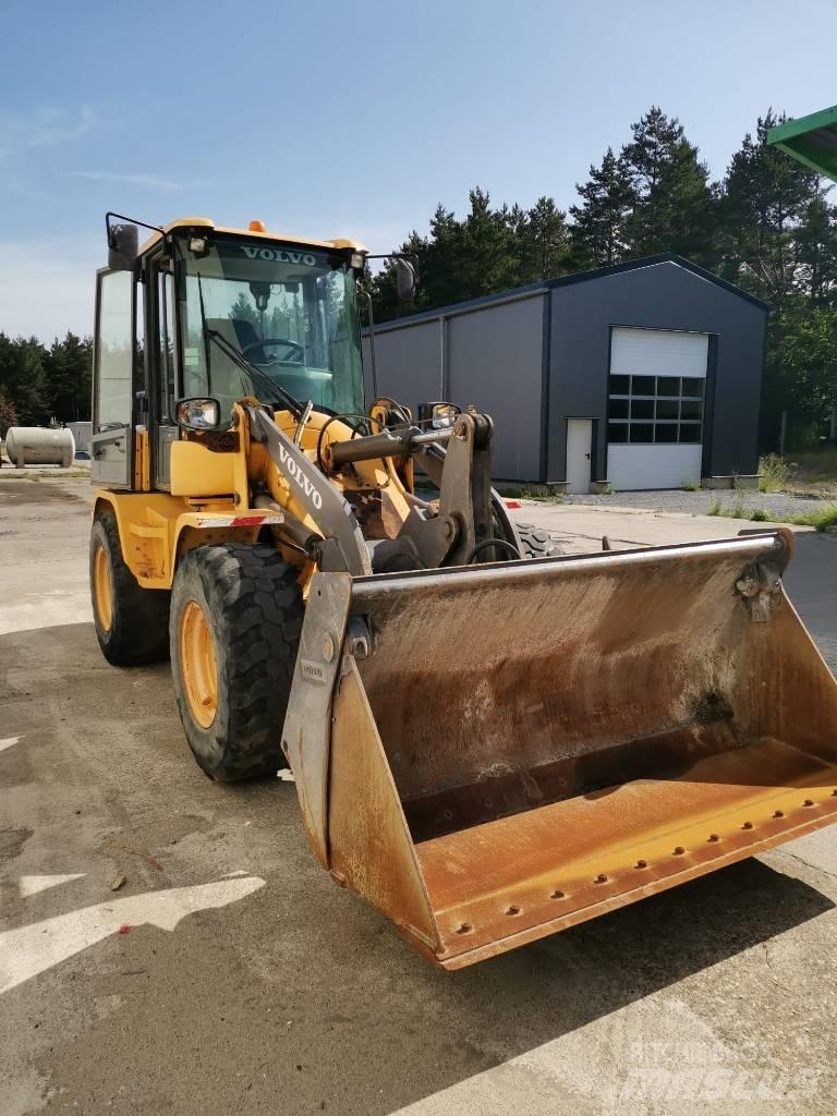 Volvo Radlader L30G Rataslaadurid