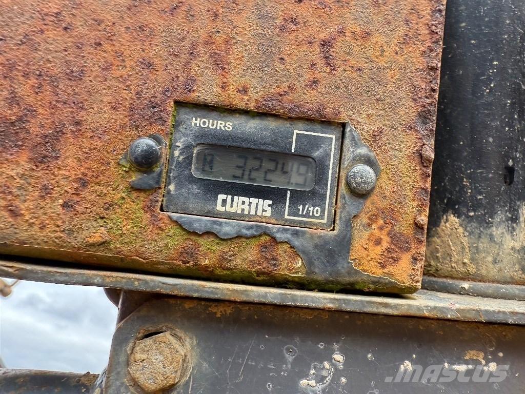 Terex TA9 Väikekallurid