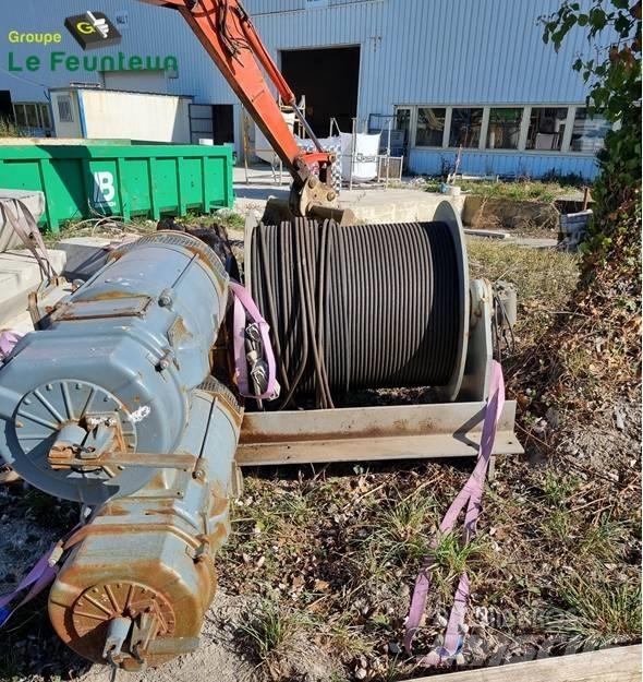  Moteur Treuil 45 RCS Kraanade varuosad ja varustus