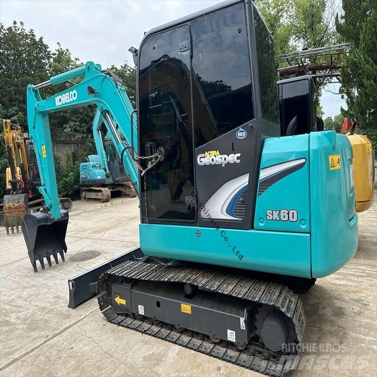 Kobelco SK 60 Miniekskavaatorid < 7 t