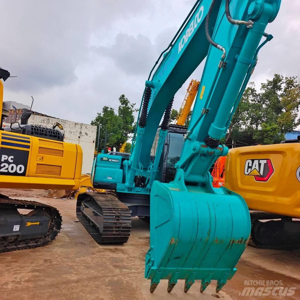 Kobelco SK 200 Roomikekskavaatorid