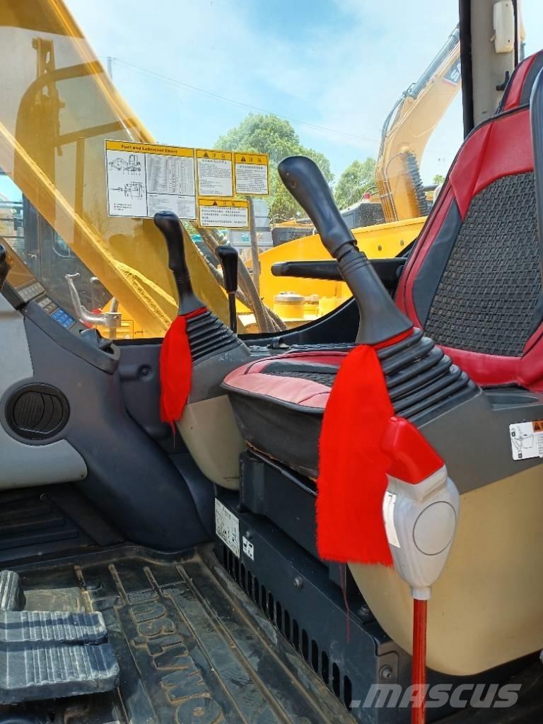 Komatsu PC 70 Väikeekskavaatorid 7t-12t