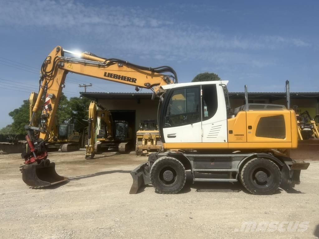 Liebherr 918 Ratasekskavaatorid