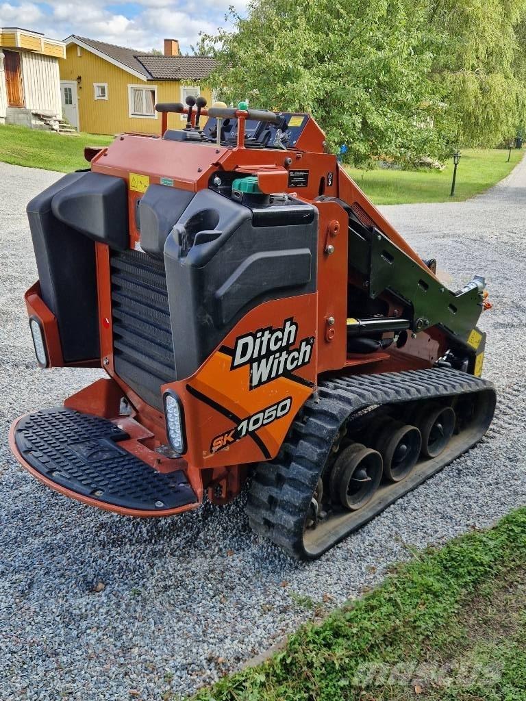 Ditch Witch SK 1050 Põllumajanduslikud teleskoopkäitlejad