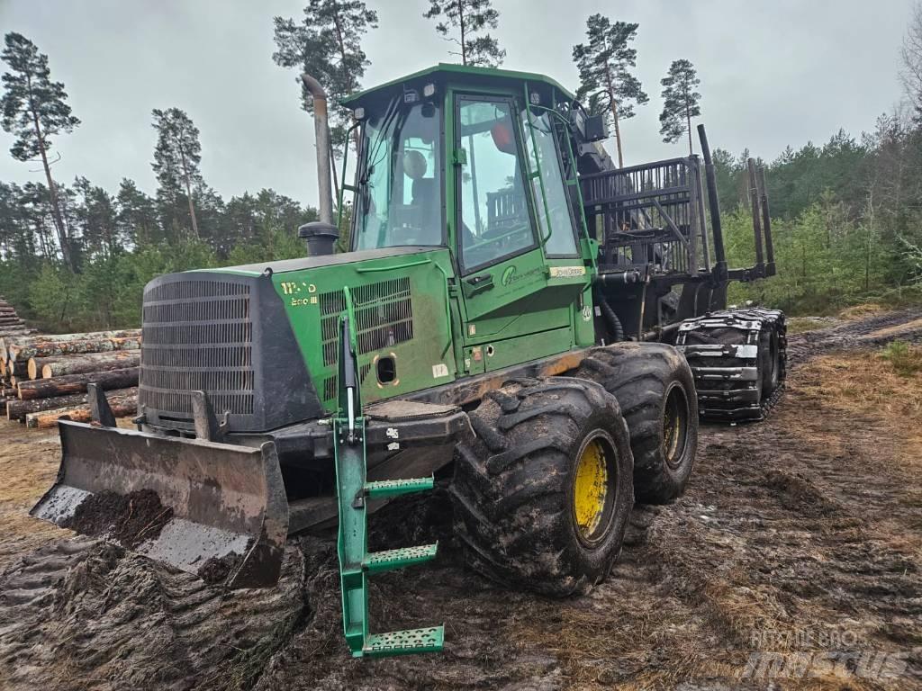 John Deere 1110 D Forwarderid