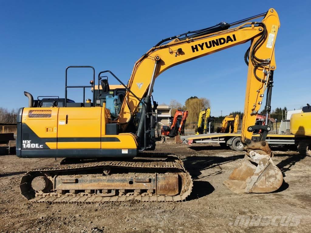 Hyundai HX140 LC Roomikekskavaatorid