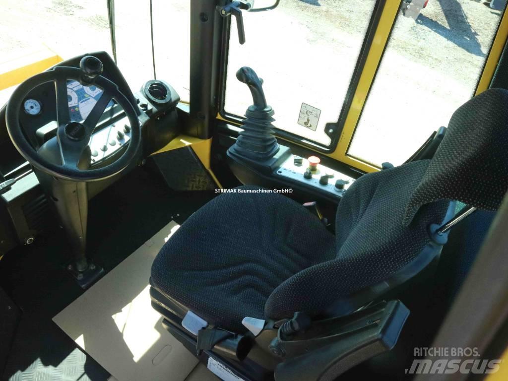 Bomag BW 213 D H-4 i Pinnasetihendajad