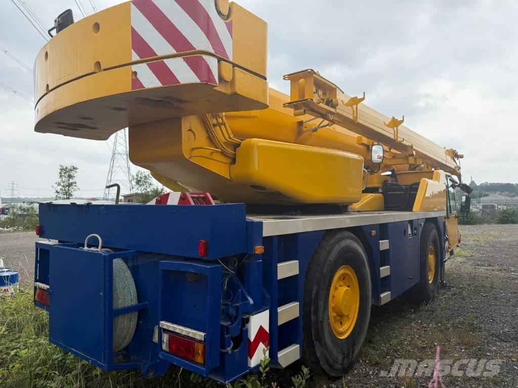 Terex PPM AC 35 Maastikutõstukid