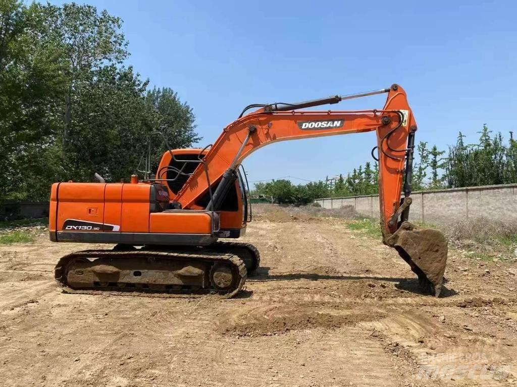Doosan DX 130-9C Roomikekskavaatorid