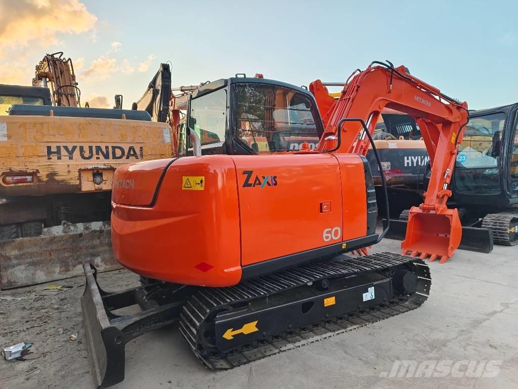 Hitachi ZX 60 Miniekskavaatorid < 7 t