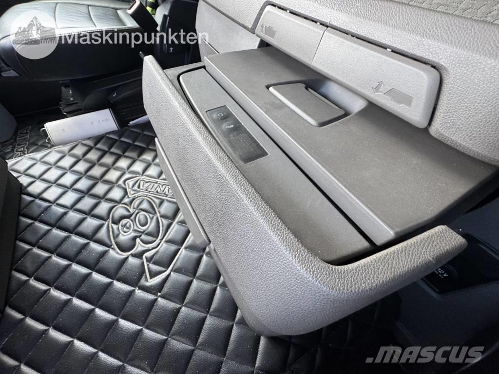 Scania R 520 Sadulveokid