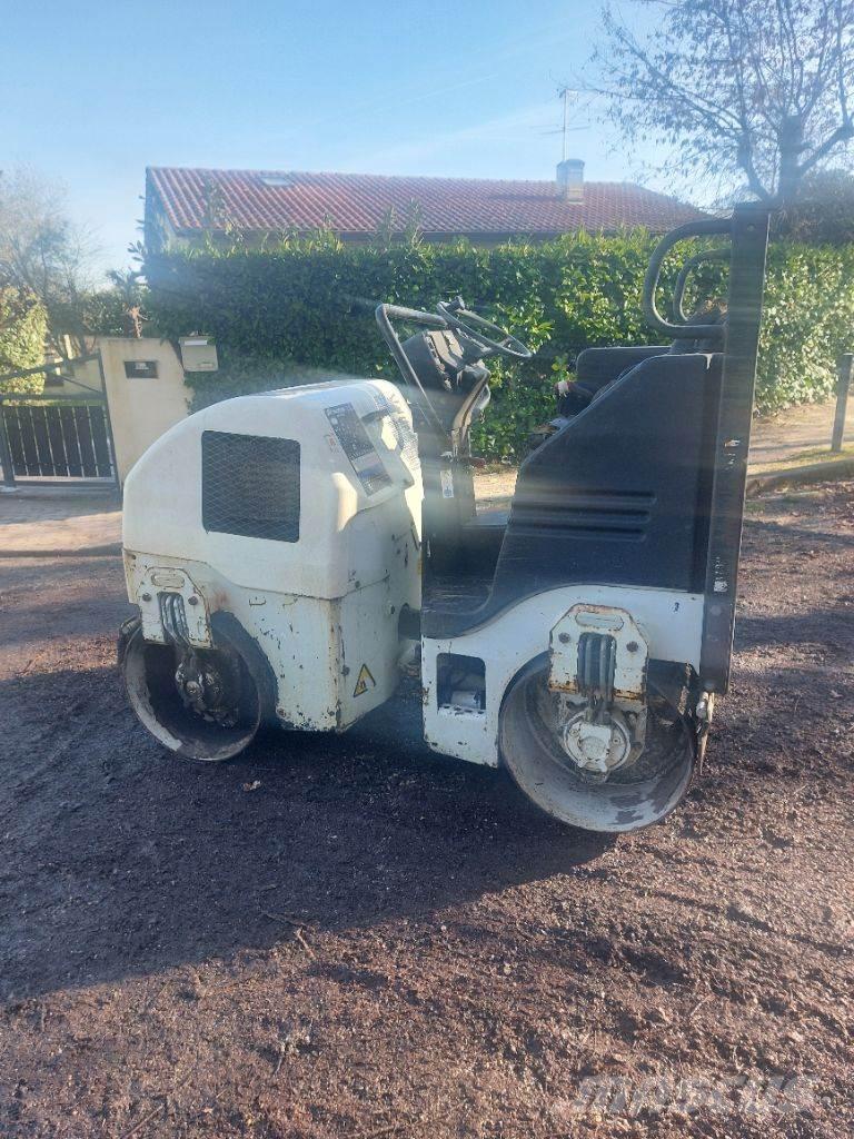 Bobcat BCA16 Vibroplaadid