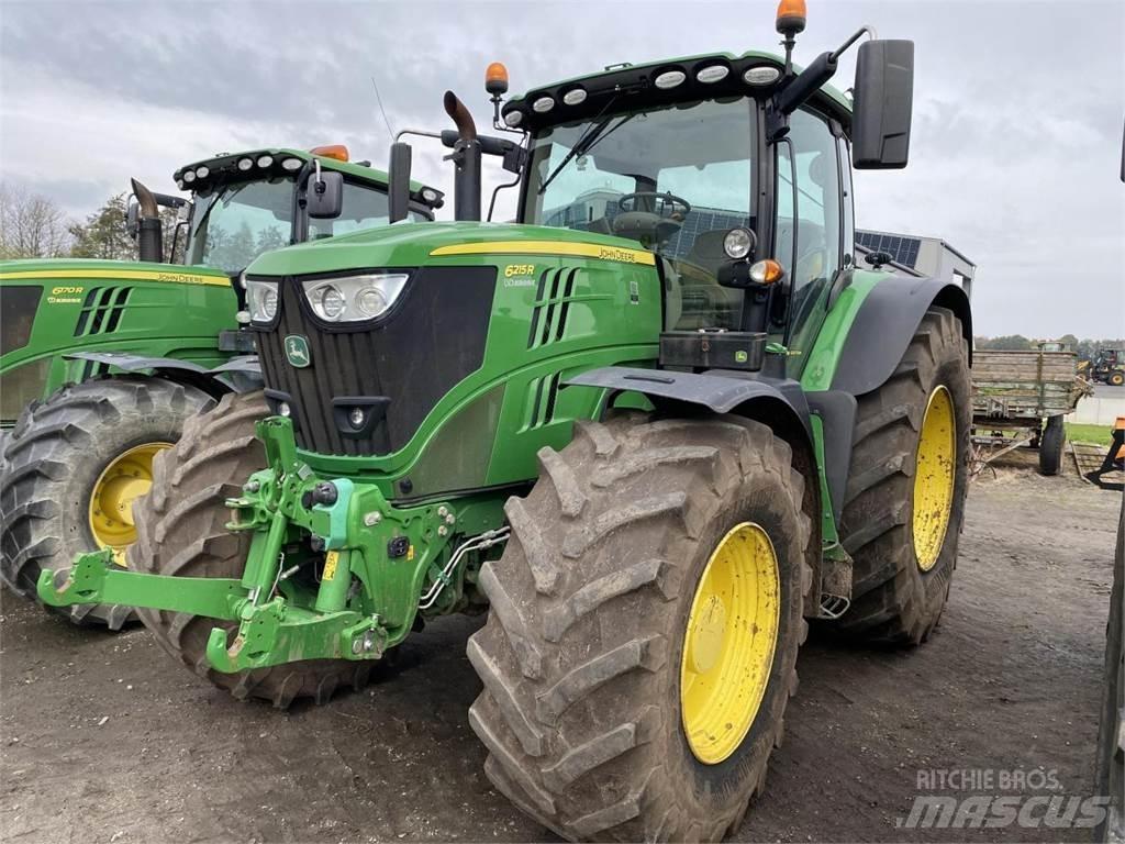 John Deere 6215R Traktorid