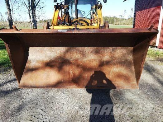 JCB 4X Rataslaadurid