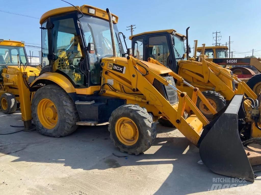 JCB 3 CX Ekskavaatorlaadurid