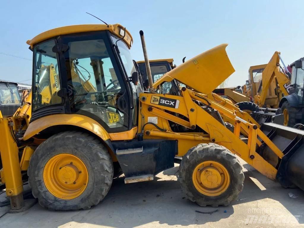 JCB 3 CX Ekskavaatorlaadurid