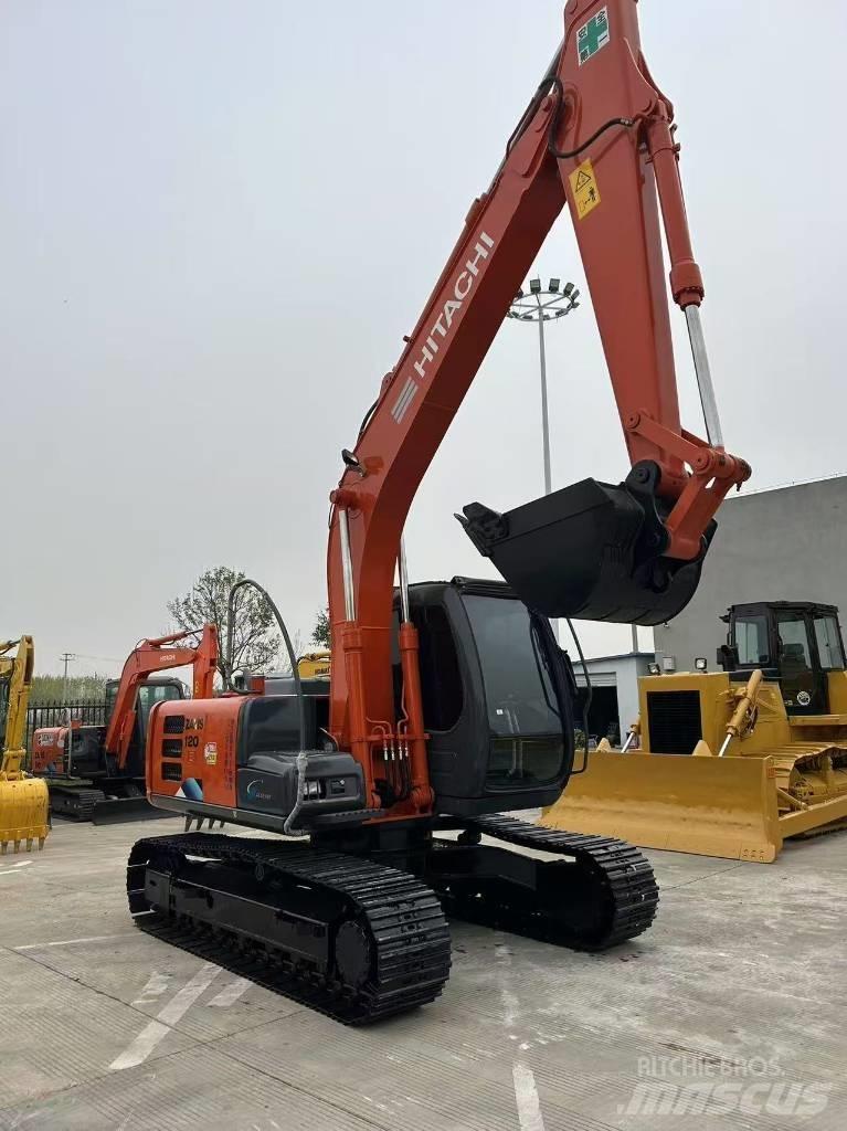 Hitachi ZX 120 Roomikekskavaatorid