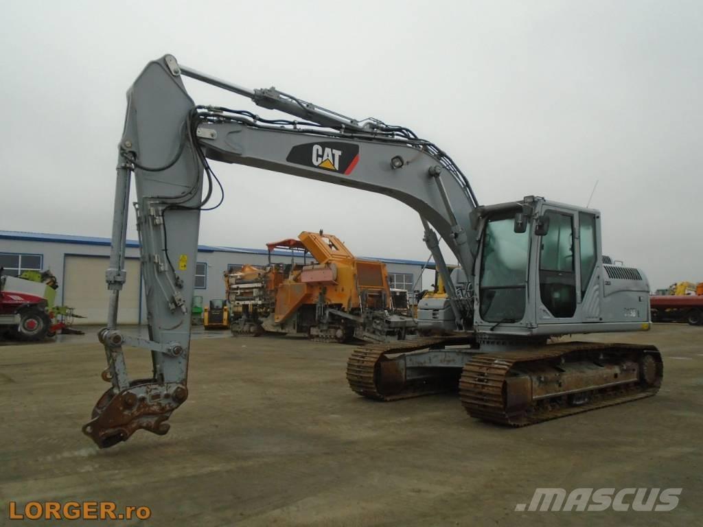 CAT 319 D Roomikekskavaatorid