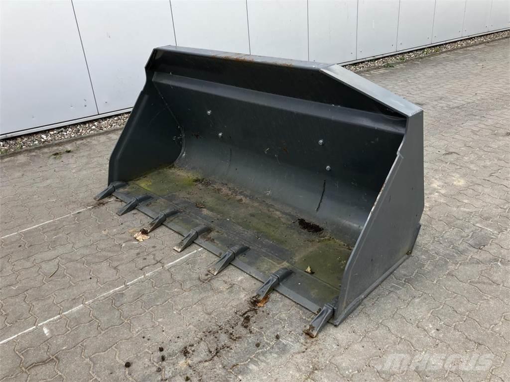 Kramer 2150 mm Frontaallaadurite tarvikud