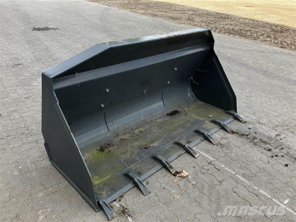 Kramer 2150 mm Frontaallaadurite tarvikud