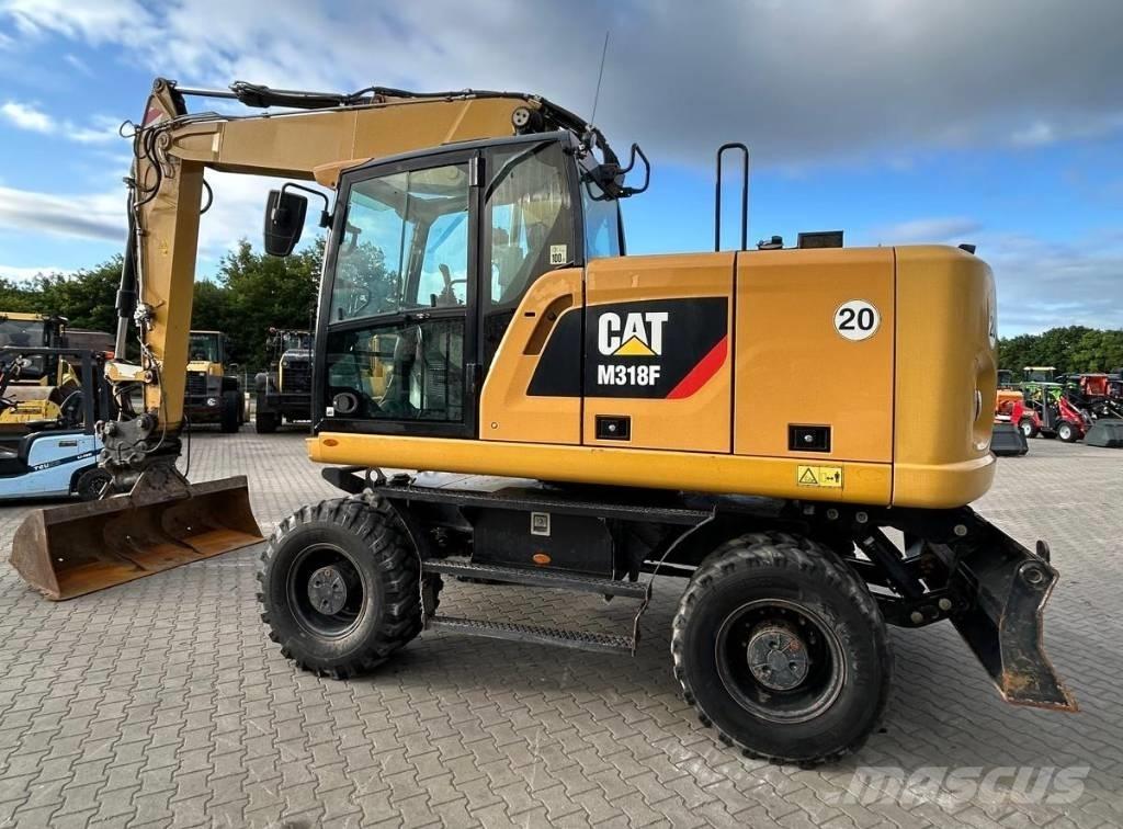 CAT M 318 F Ratasekskavaatorid