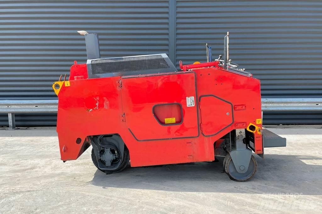 Wirtgen W 350 Asfaldi külmfreesimise masinad