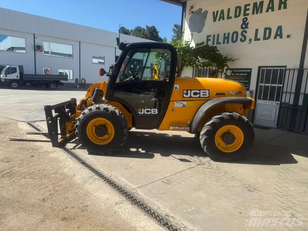 JCB 527-55 Põllumajanduslikud teleskoopkäitlejad