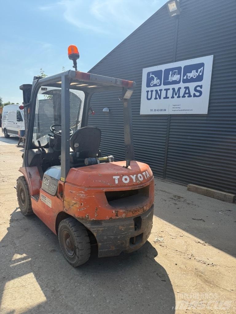 Toyota FD 25 Diiseltõstukid