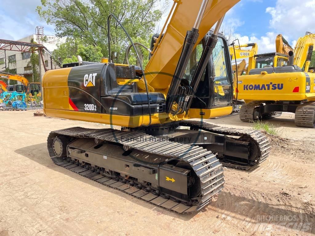 CAT 320 D 2 Väikeekskavaatorid 7t-12t