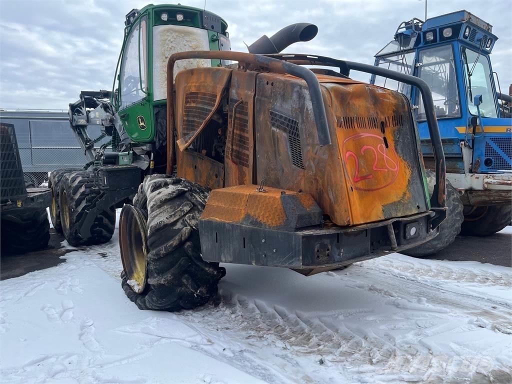 John Deere 1270G Harvesterid