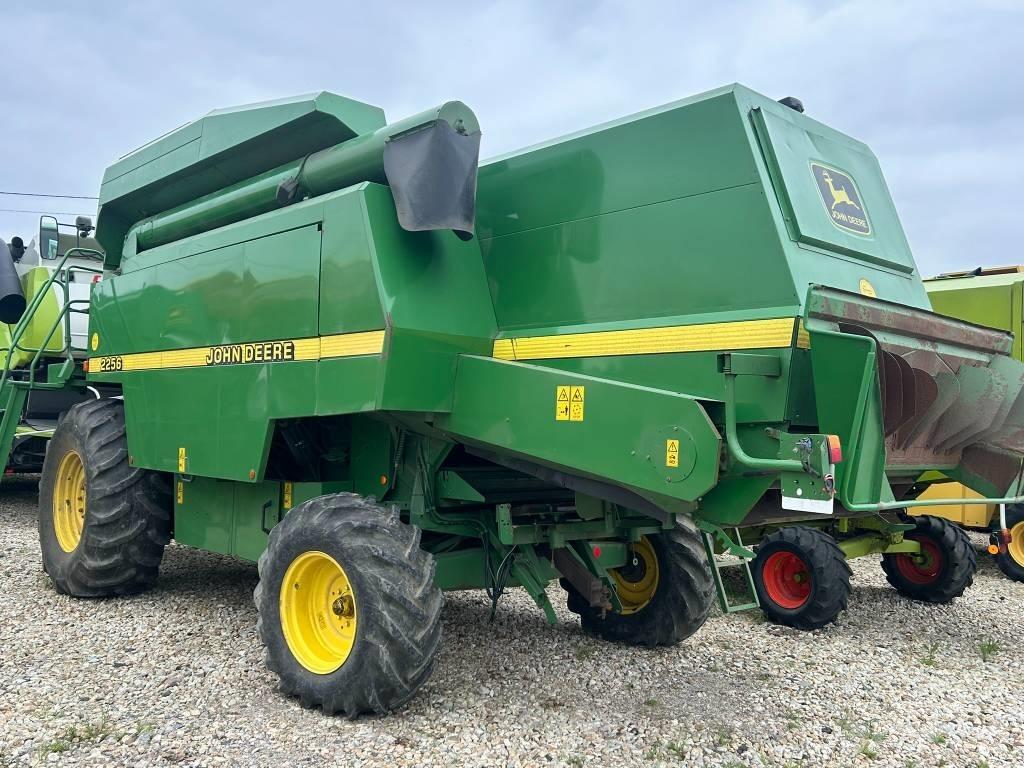 John Deere 2256 Teraviljakombainid